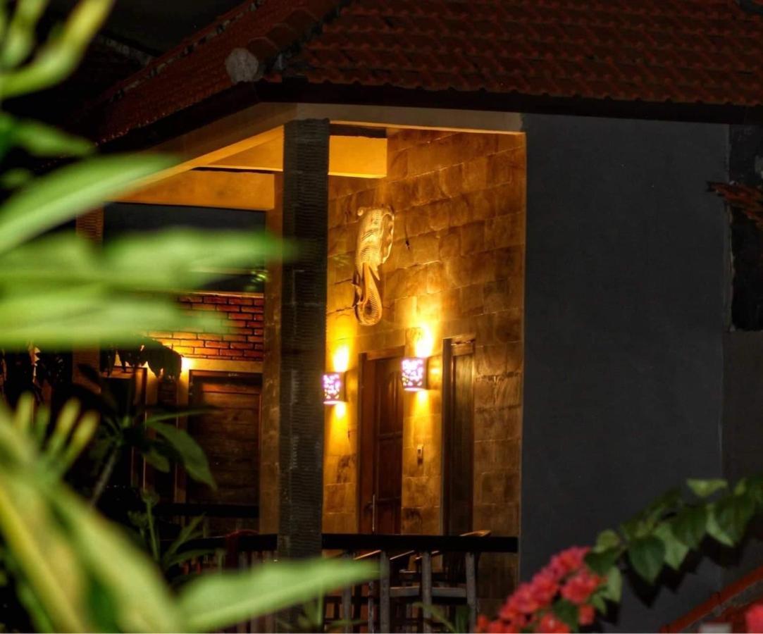 Satria Bungalow Uluwatu Eksteriør bilde